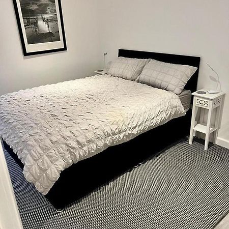 فندق Basement Studio By The Bay موركامب المظهر الخارجي الصورة